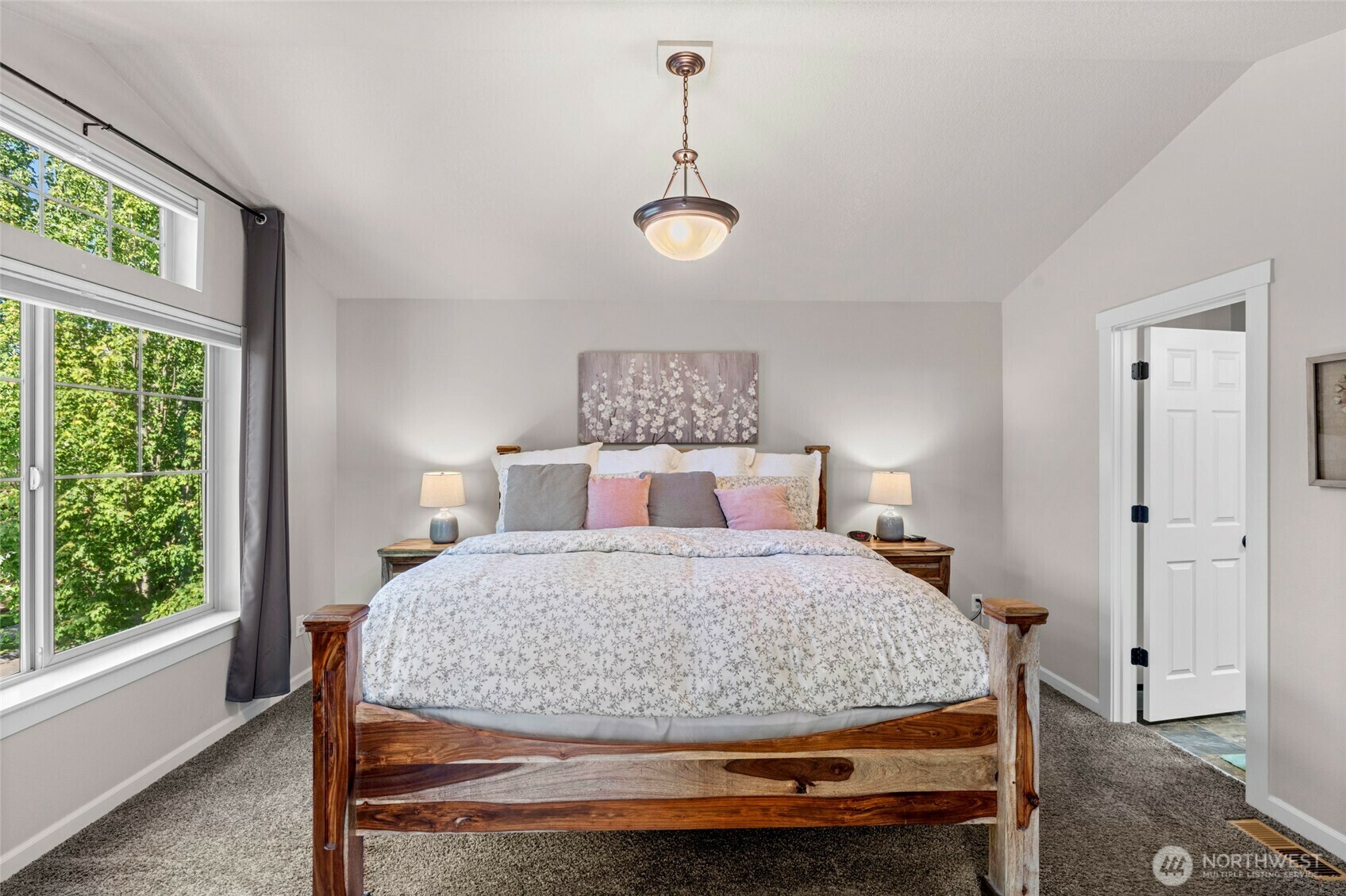 Property Photo: 113 NW 76th Street WA 98665