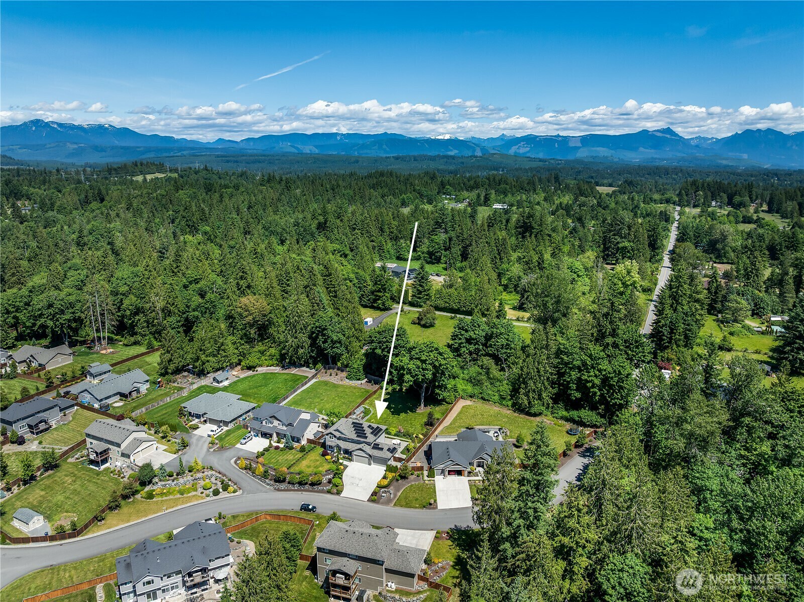 Property Photo: 11503 211th Avenue SE WA 98290