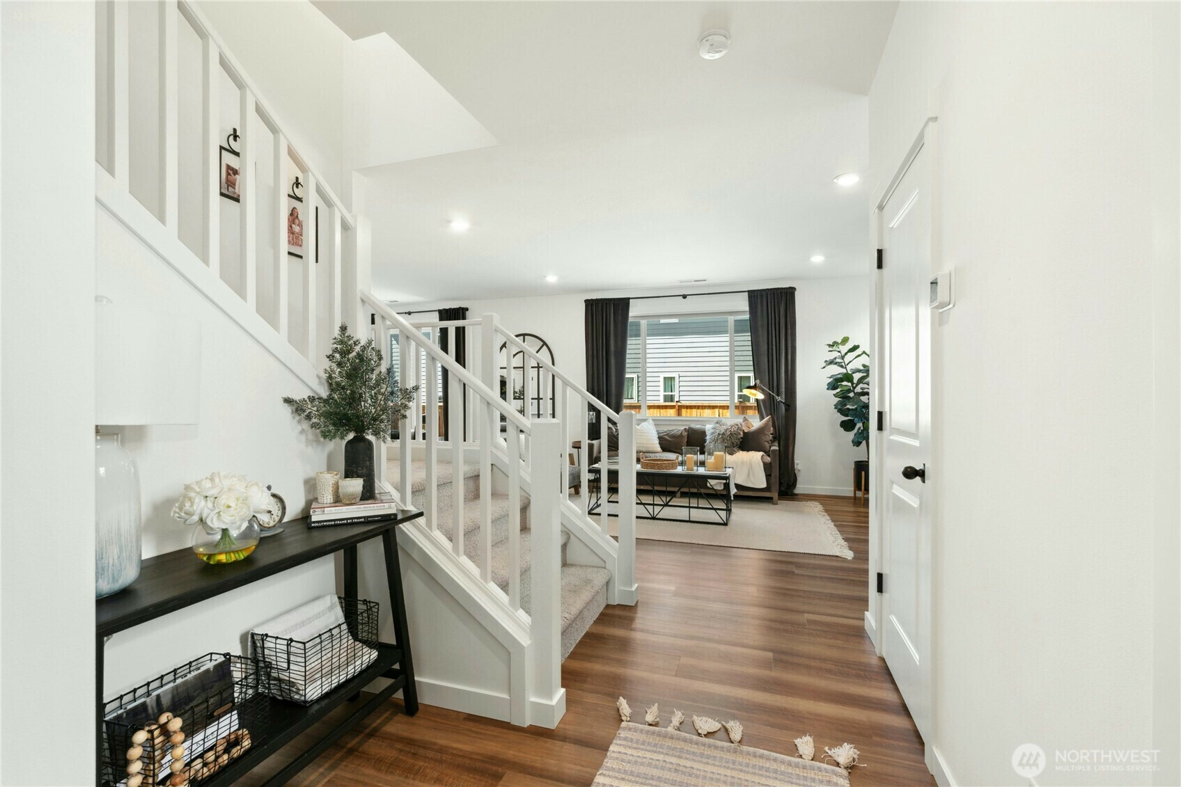 Property Photo: 17314 SE 254th Place WA 98042