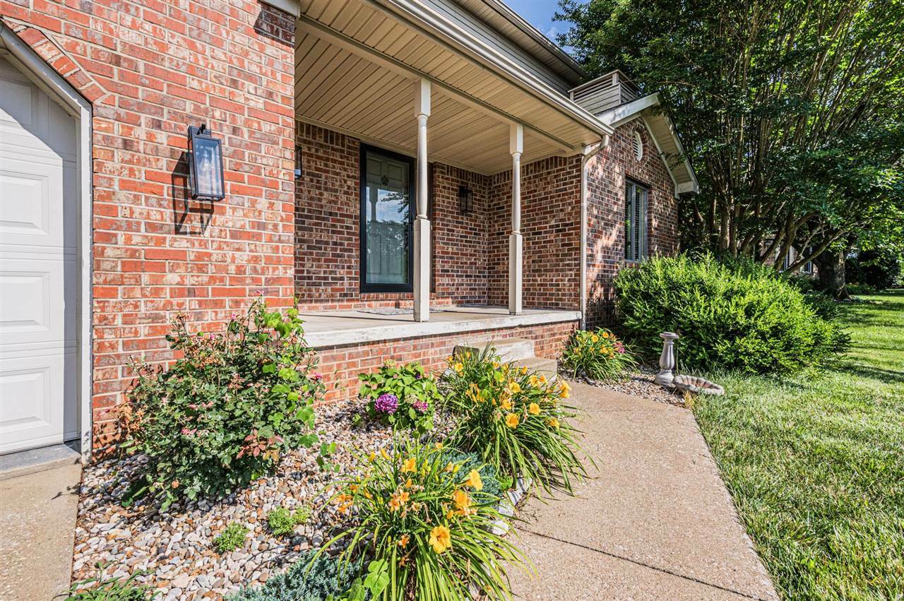 Property Photo: 2908 Carriage Hill Drive KY 42104