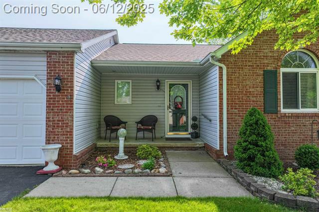 1273 Crystal Pointe Circle  Fenton Twp MI 48430 photo