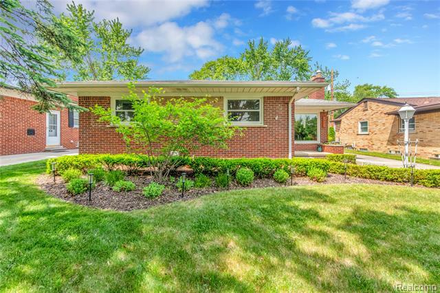 Property Photo: 4006 Highfield Road MI 48073