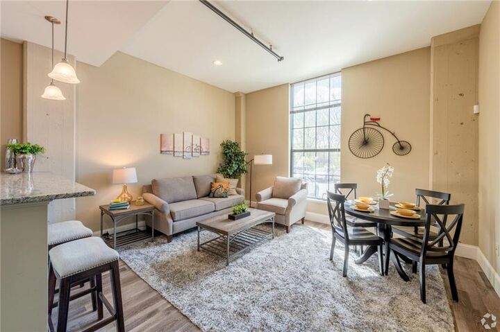 Property Photo:  411 Valley Street 411-18  RI 02908 