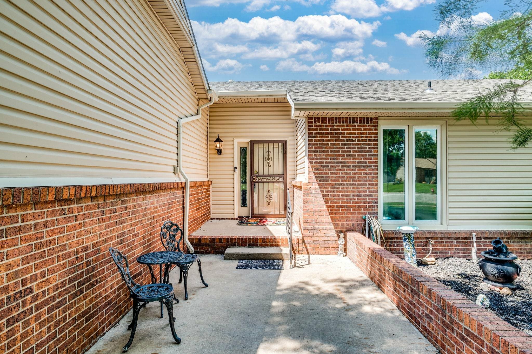 Property Photo: 8310 W 2nd St N KS 67212