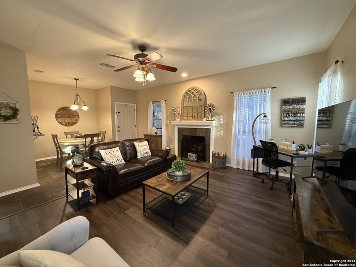 Property Photo: 11839 Parliament 2423 TX 78216