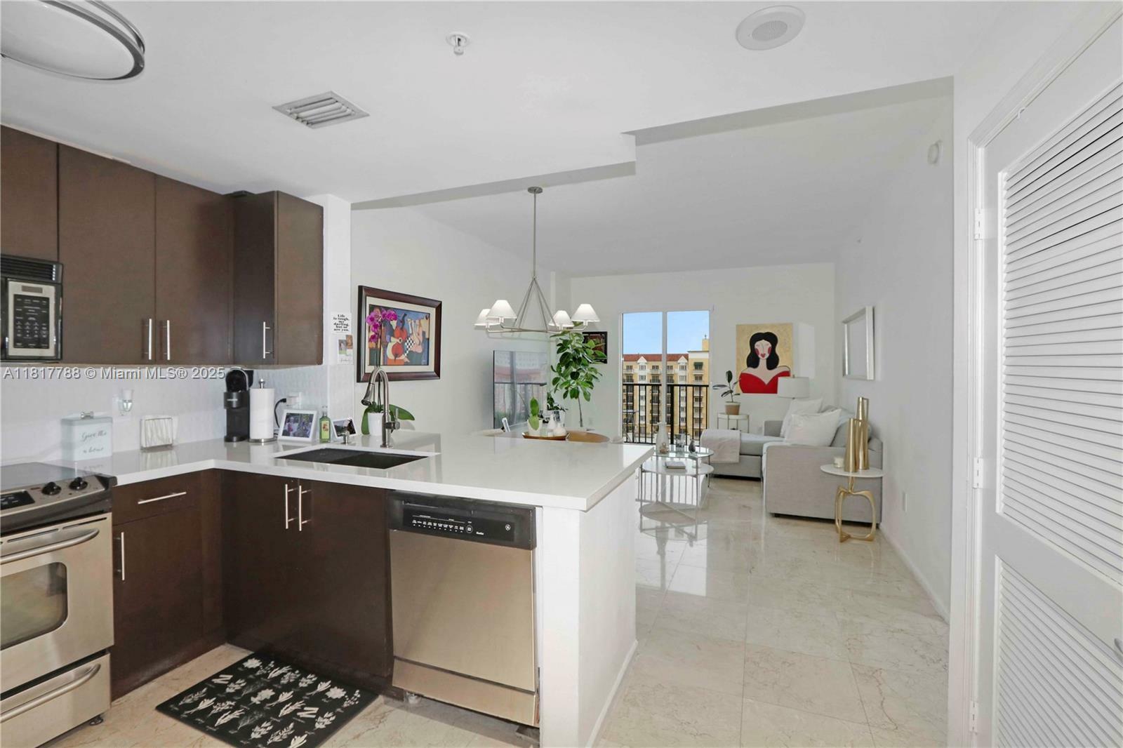 10 Aragon Ave 919  Coral Gables FL 33134 photo
