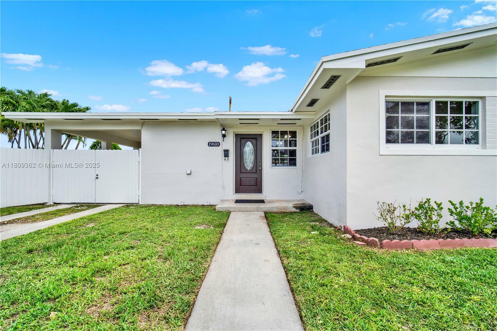 Property Photo: 19610 Christmas Rd FL 33157