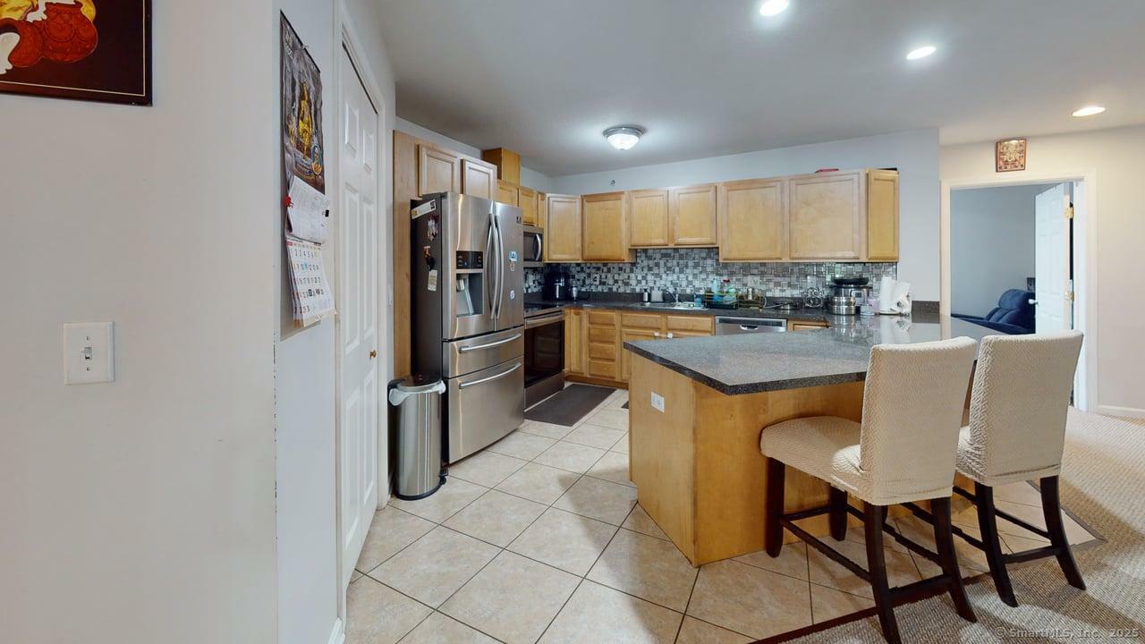 128 Meridian Street 214  Groton CT 06340 photo