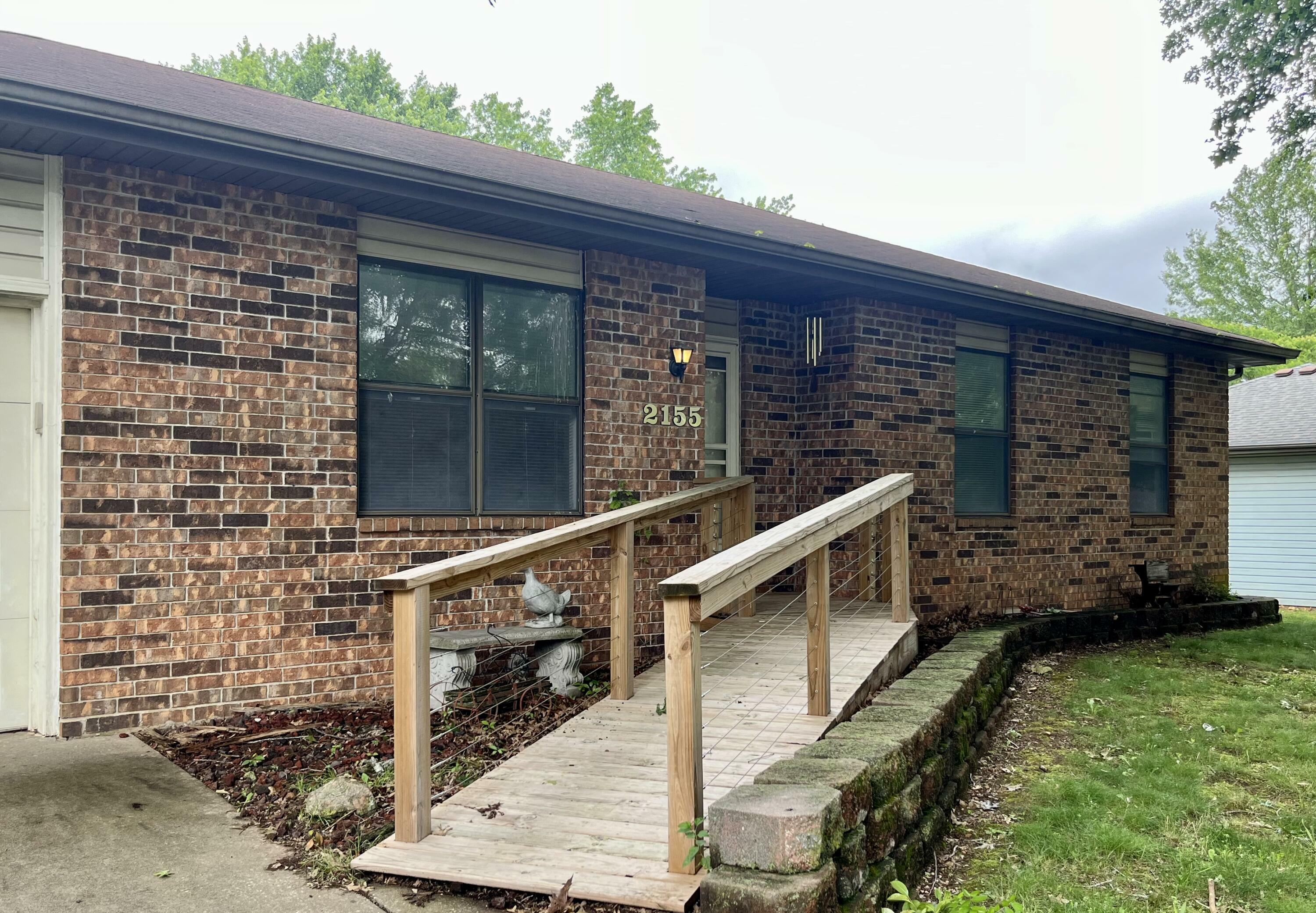 Property Photo: 2155 E Redwood Street MO 65738