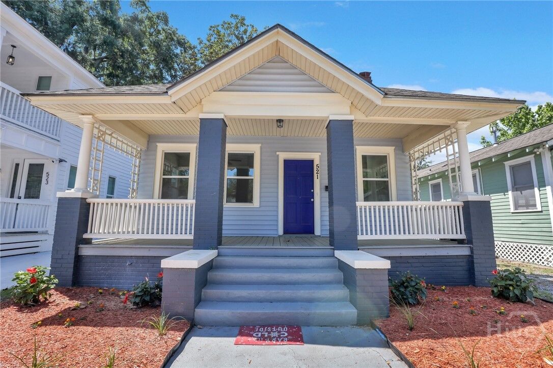 Property Photo:  521 Seiler Avenue  GA 31401 