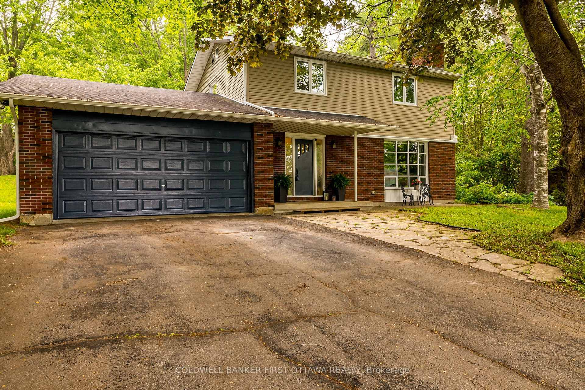 Photo de la propriété: 5455 West River Drive ON K4M 1G7