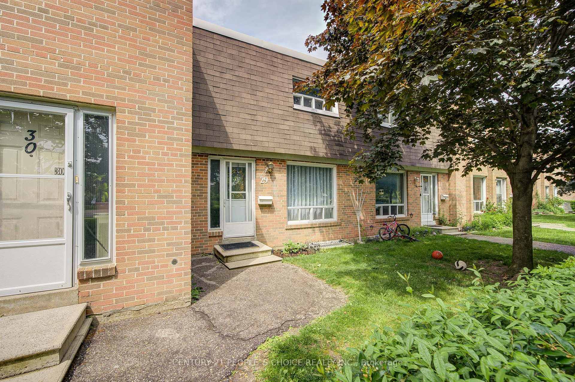 Property Photo: 1730 Albion Road 29 ON M9V 1C1