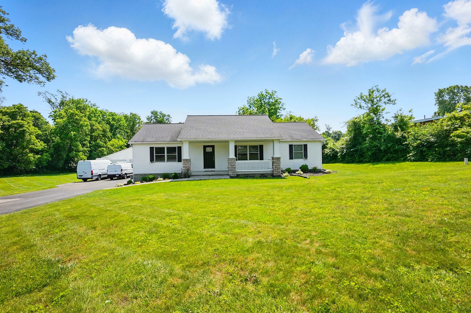 Property Photo:  712 Vale Road  OH 45504 