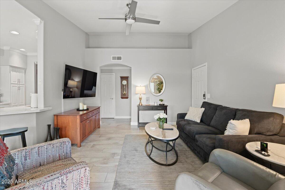 Property Photo: 5335 E Shea Blvd Boulevard 2095 AZ 85254