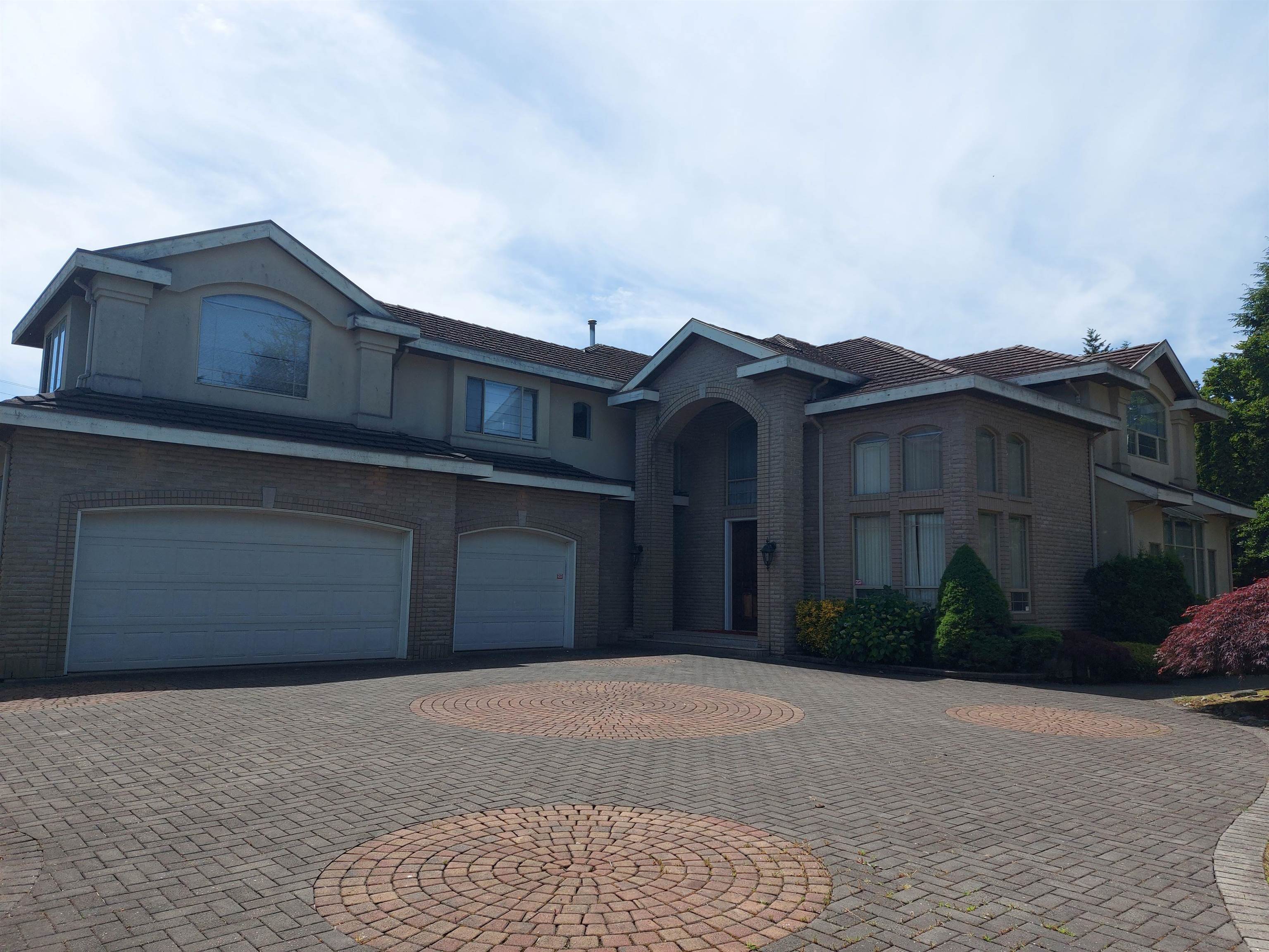 Property Photo: 8038 Cloverlake Court BC V5A 3R8