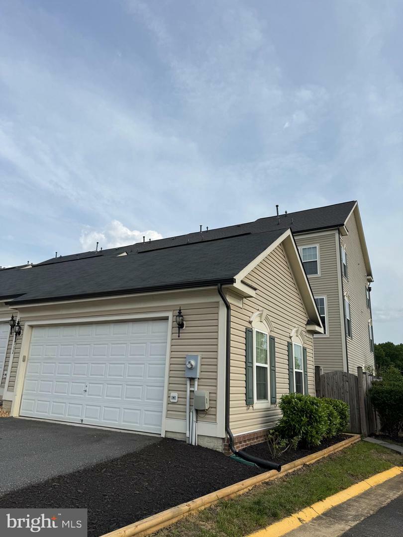 Property Photo: 332 Shields Road VA 22554