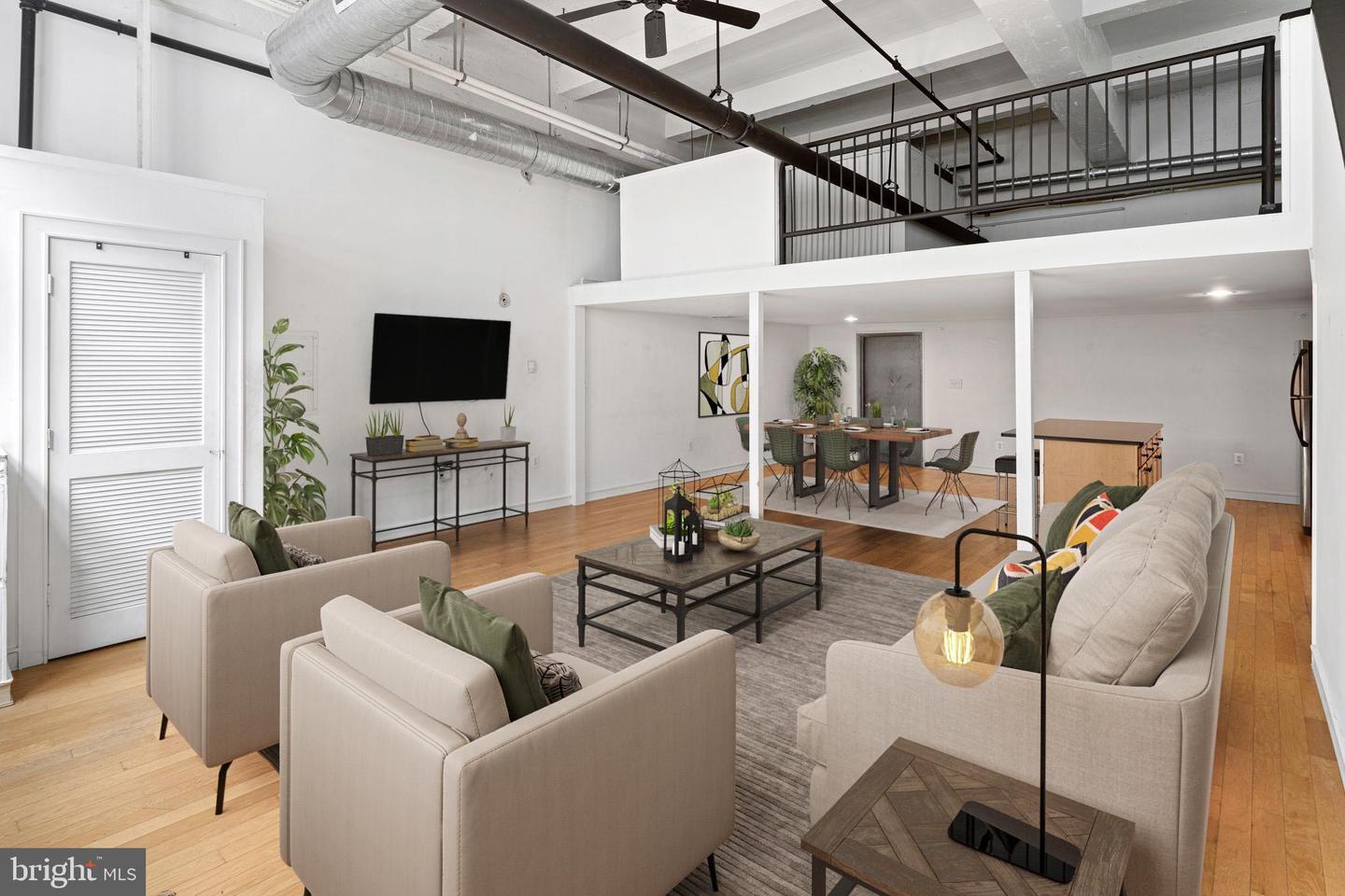 Property Photo: 810 N Hancock Street 2 PA 19123
