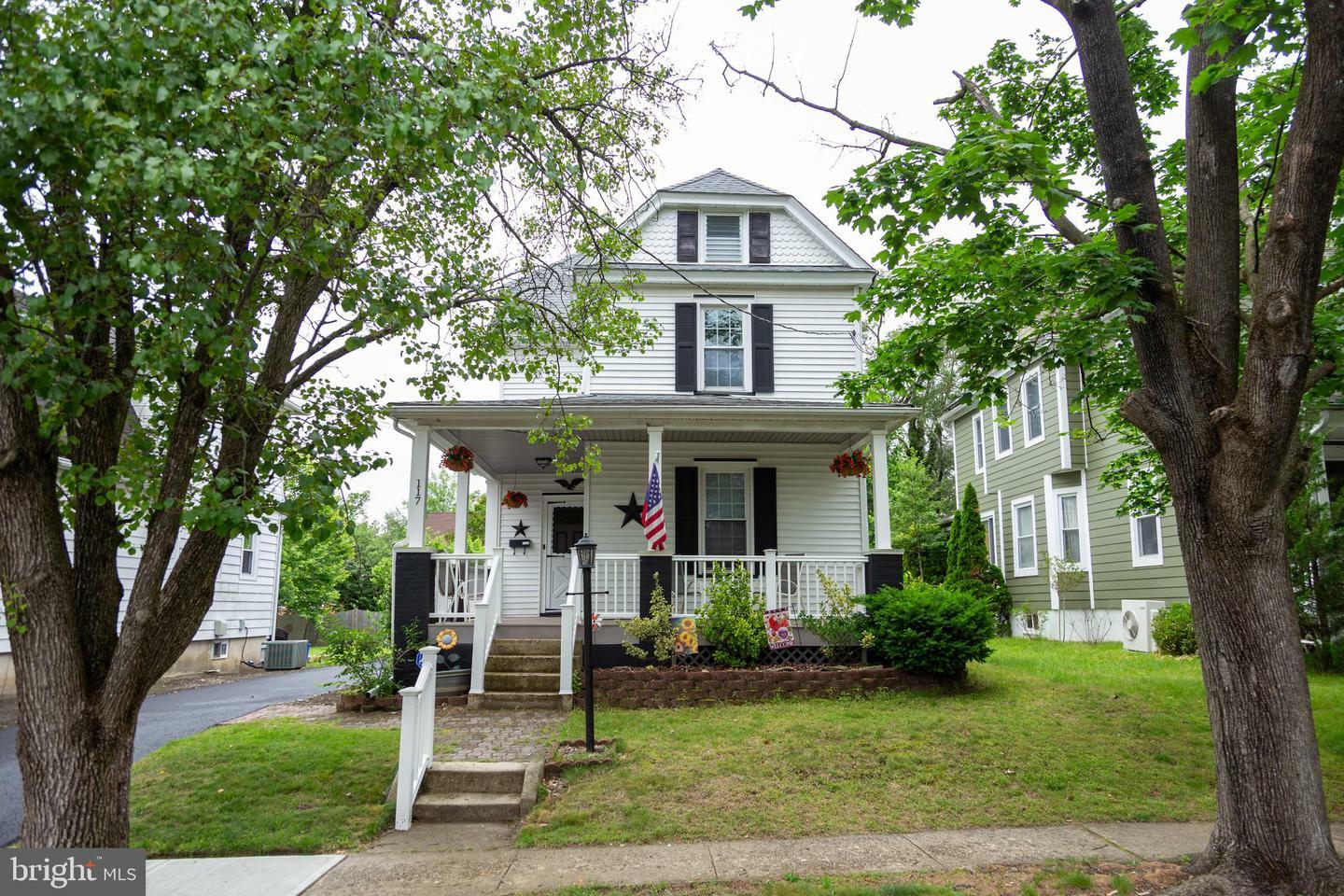 Property Photo:  117 Harvard Avenue  NJ 08108 