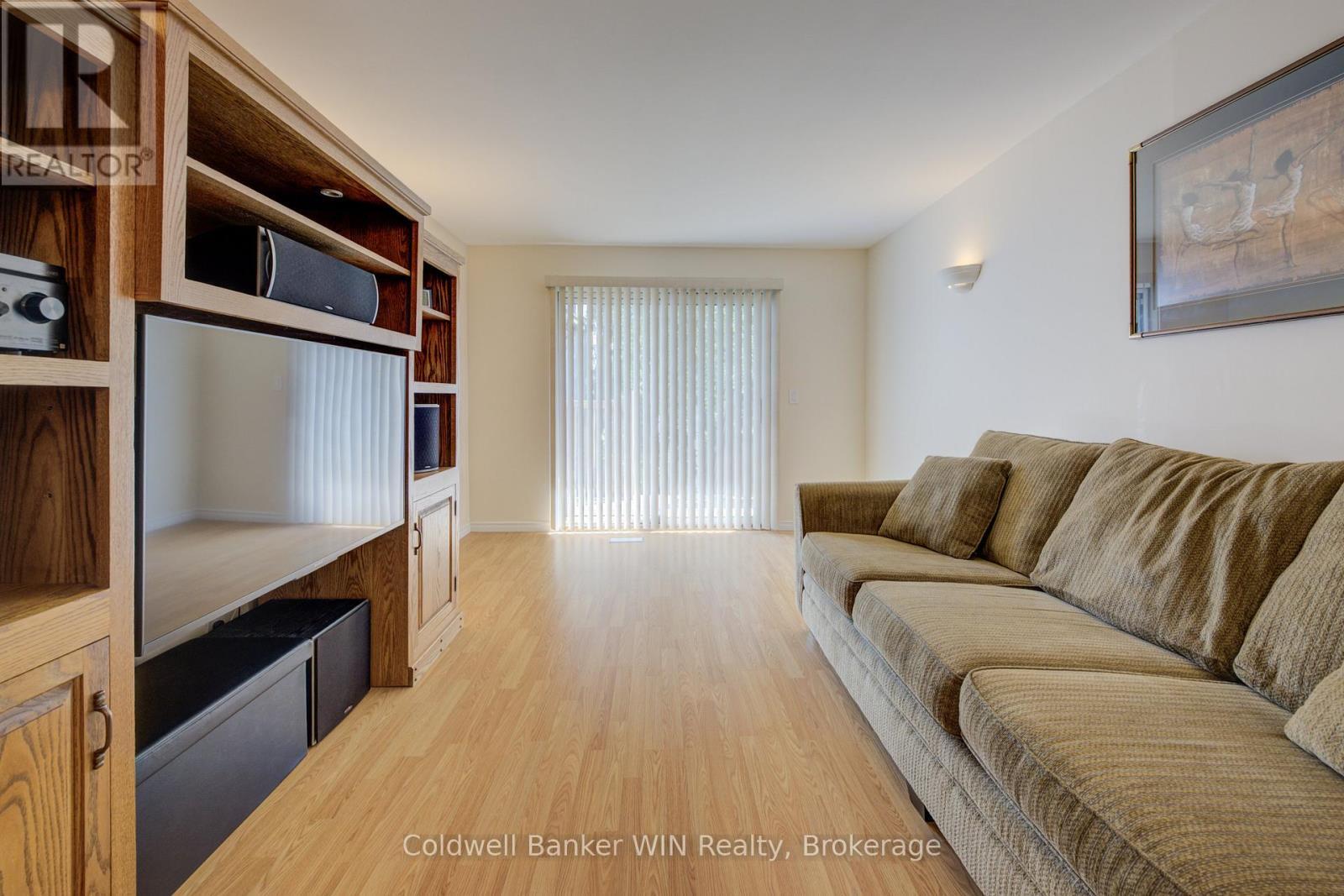 Property Photo: 175 Smith Street ON N0G 1A0