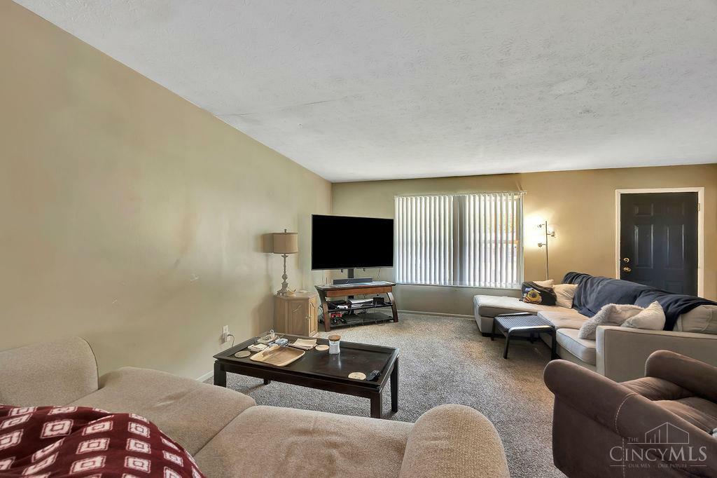 Property Photo: 1024 Arrowhead Drive OH 45056