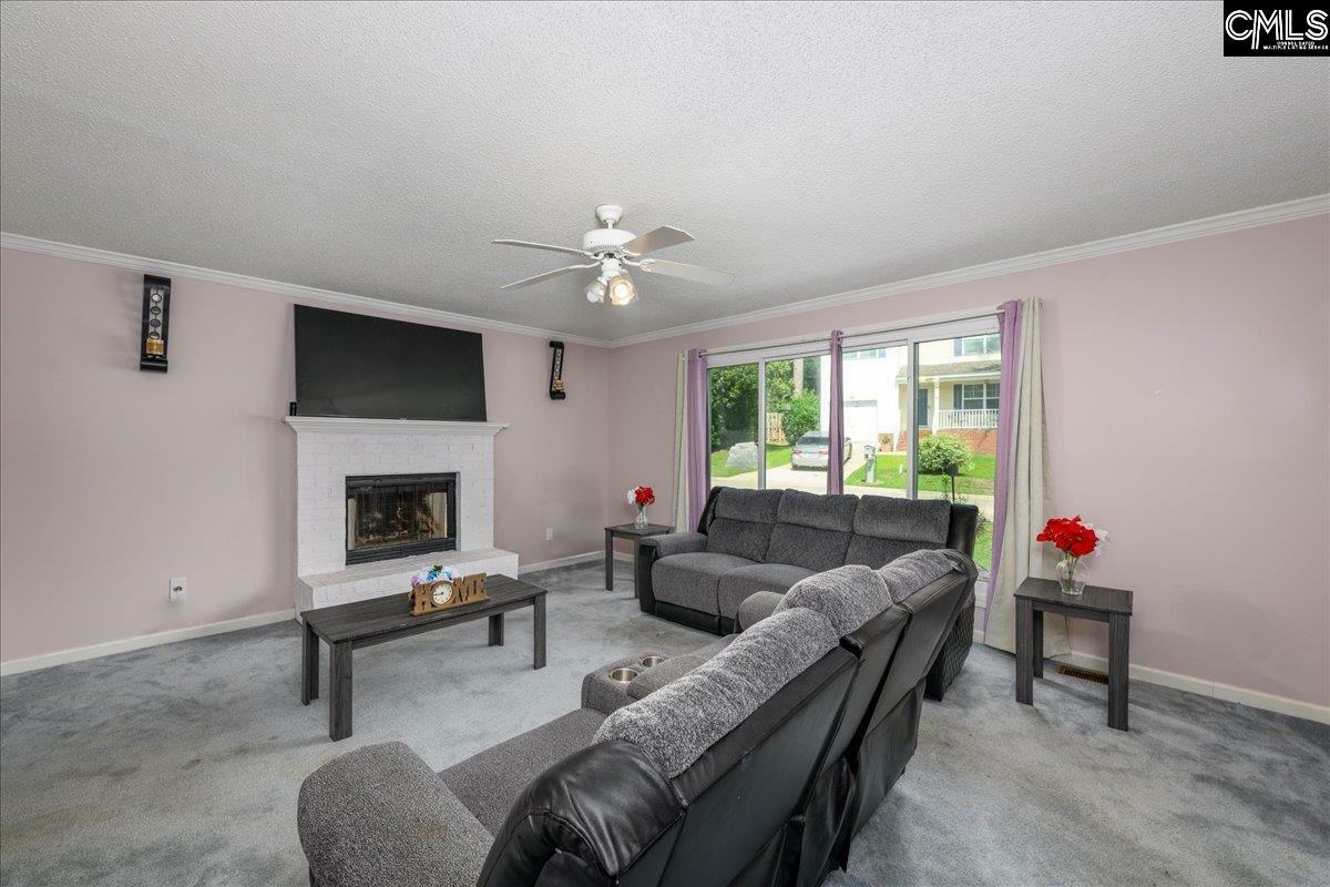 Property Photo: 105 Village Way SC 29209