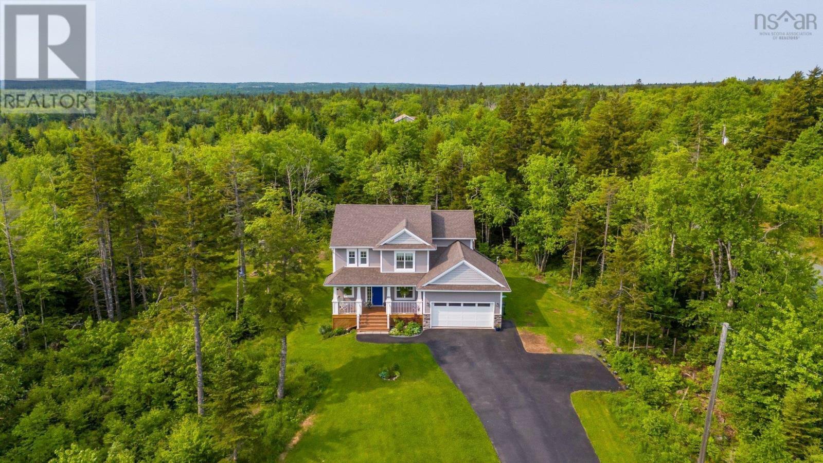 Property Photo: 800 Viscount Run NS B4B 0J9