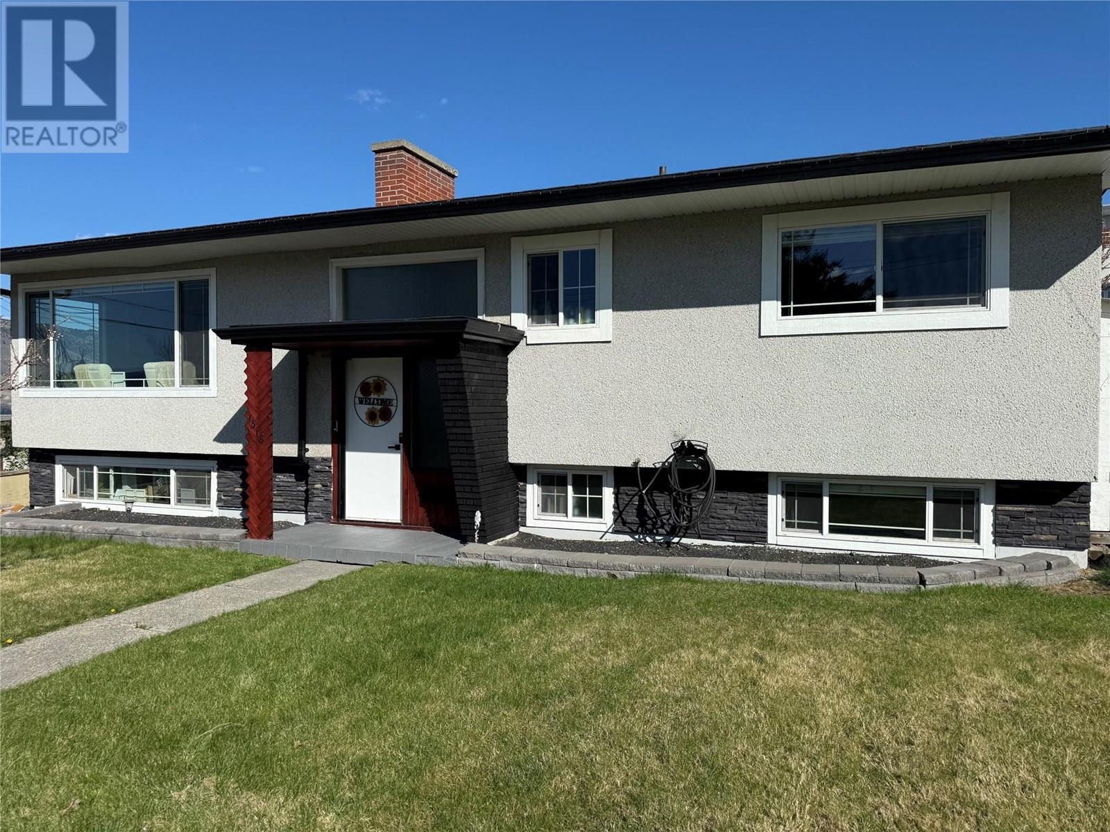 1515 Robinson Crescent  Kamloops BC V2C 3J2 photo