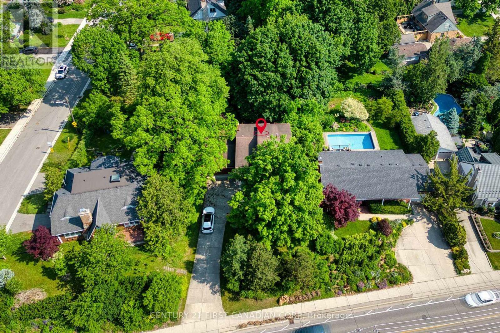 Property Photo: 285 Riverside Drive ON N6H 1G1