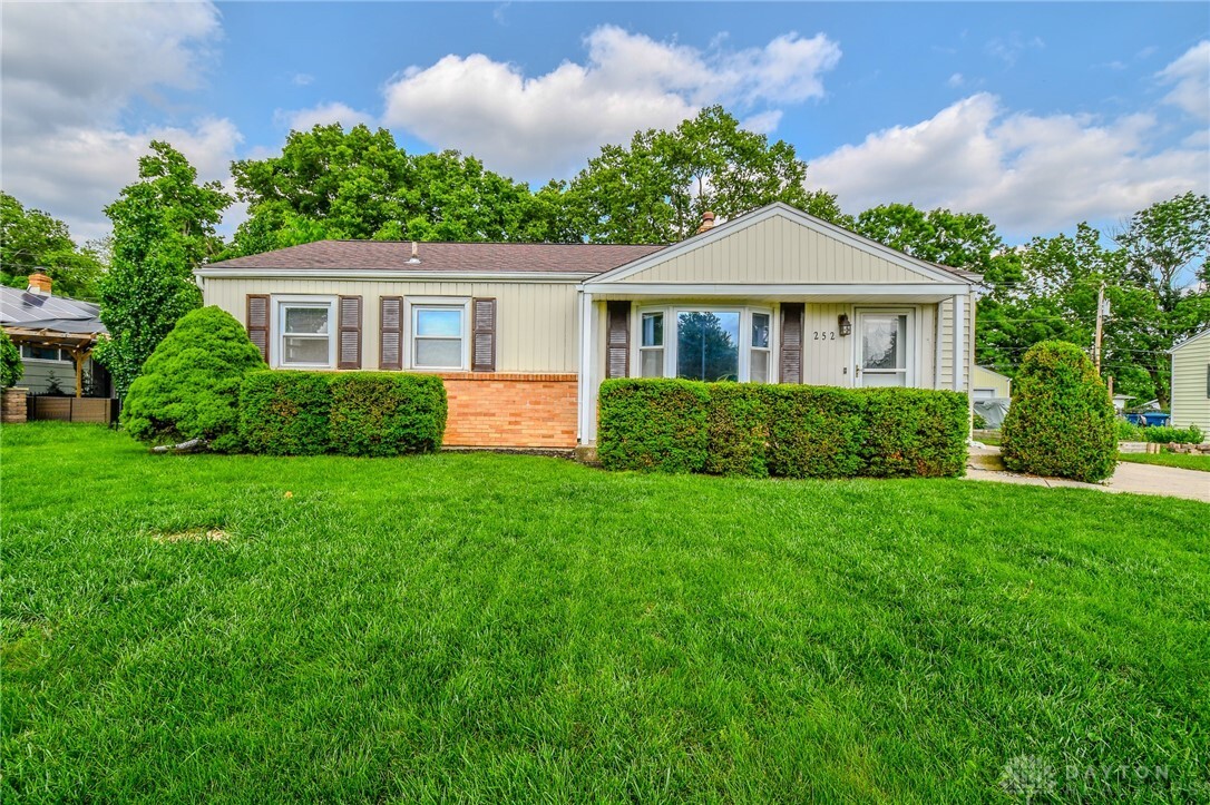 Property Photo:  252 N Tippecanoe Drive  OH 45371 