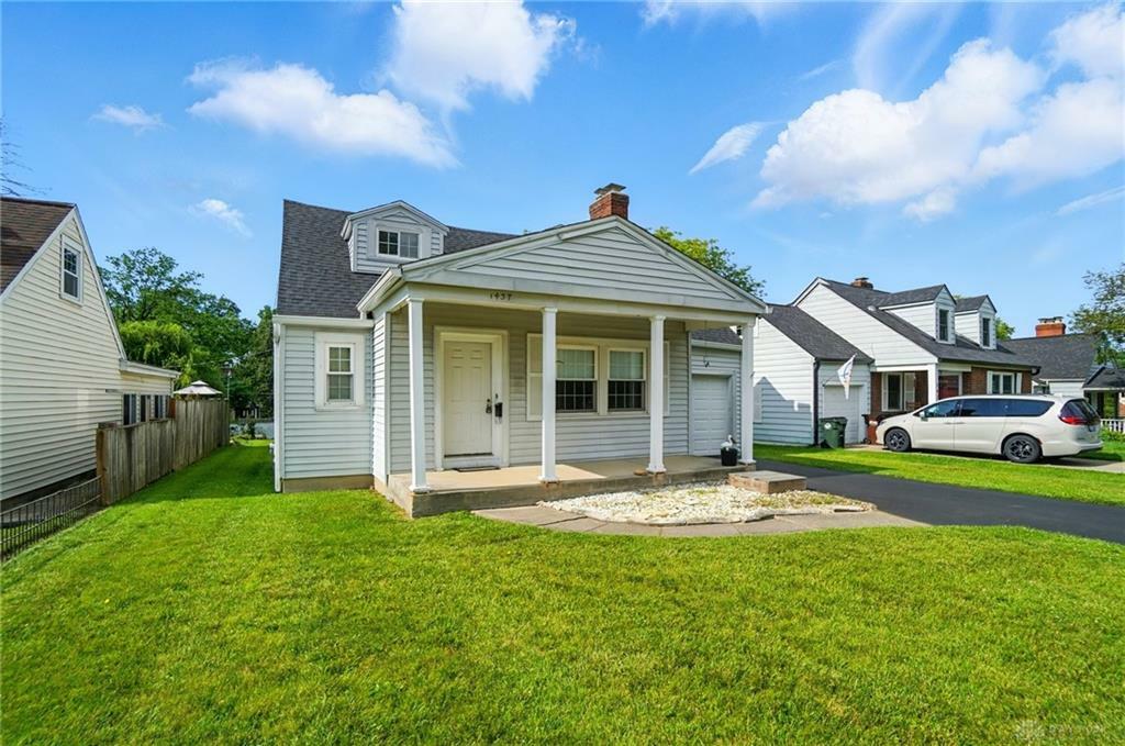 Property Photo:  1437 Abingdon Road  OH 45409 