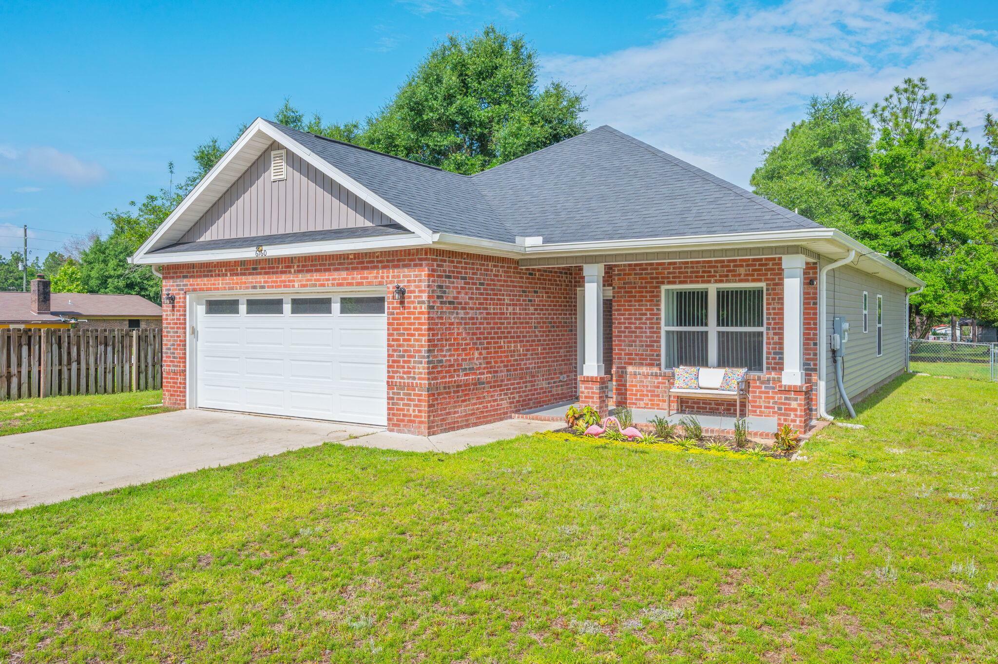Property Photo: 6160 Hayes Drive FL 32539