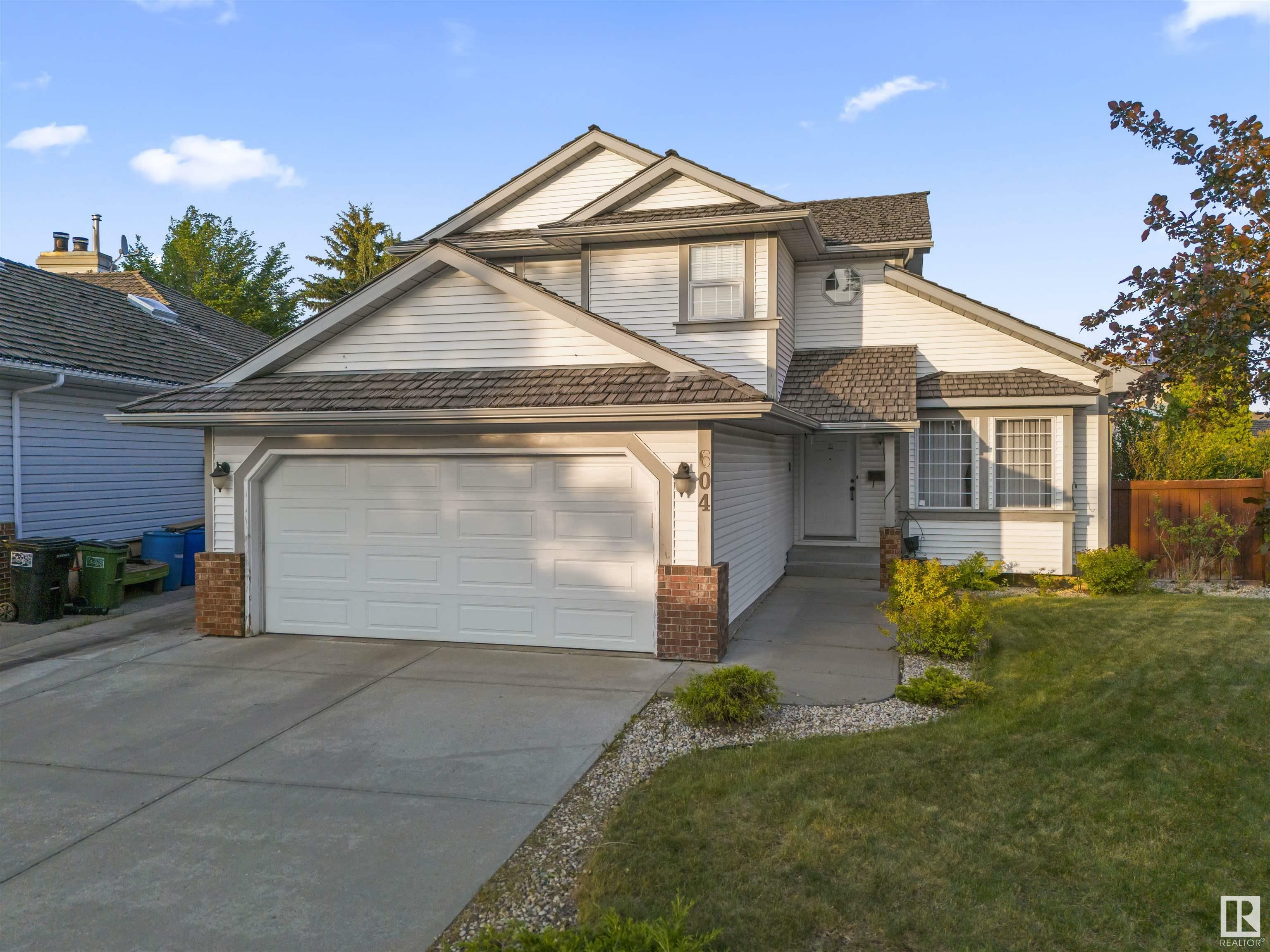 Photo de la propriété: 604 Burgess Close NW AB T6R 1Z7