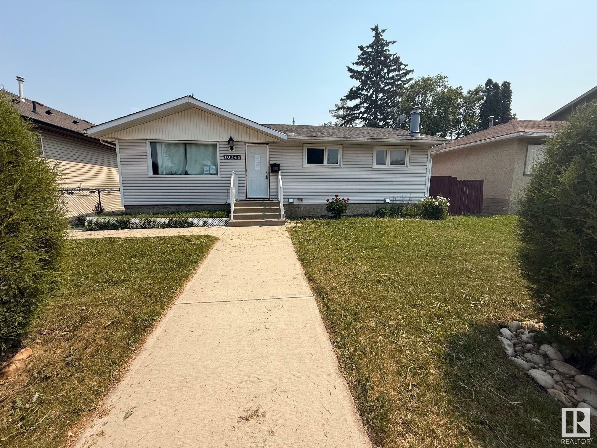 10341 158 Street NW  Edmonton AB T5P 2Y4 photo