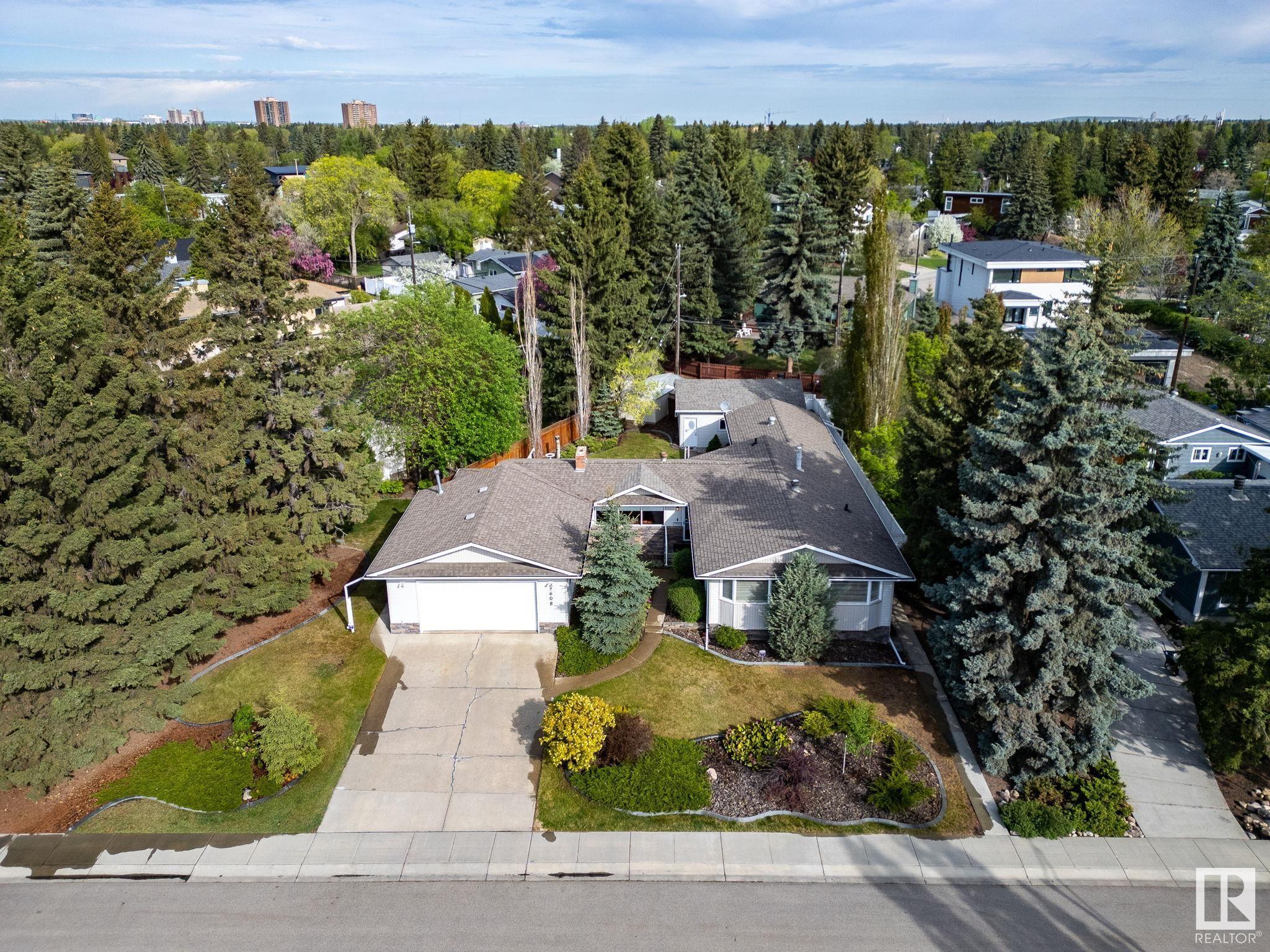 Property Photo: 7608 143A Street NW AB T5R 0P9
