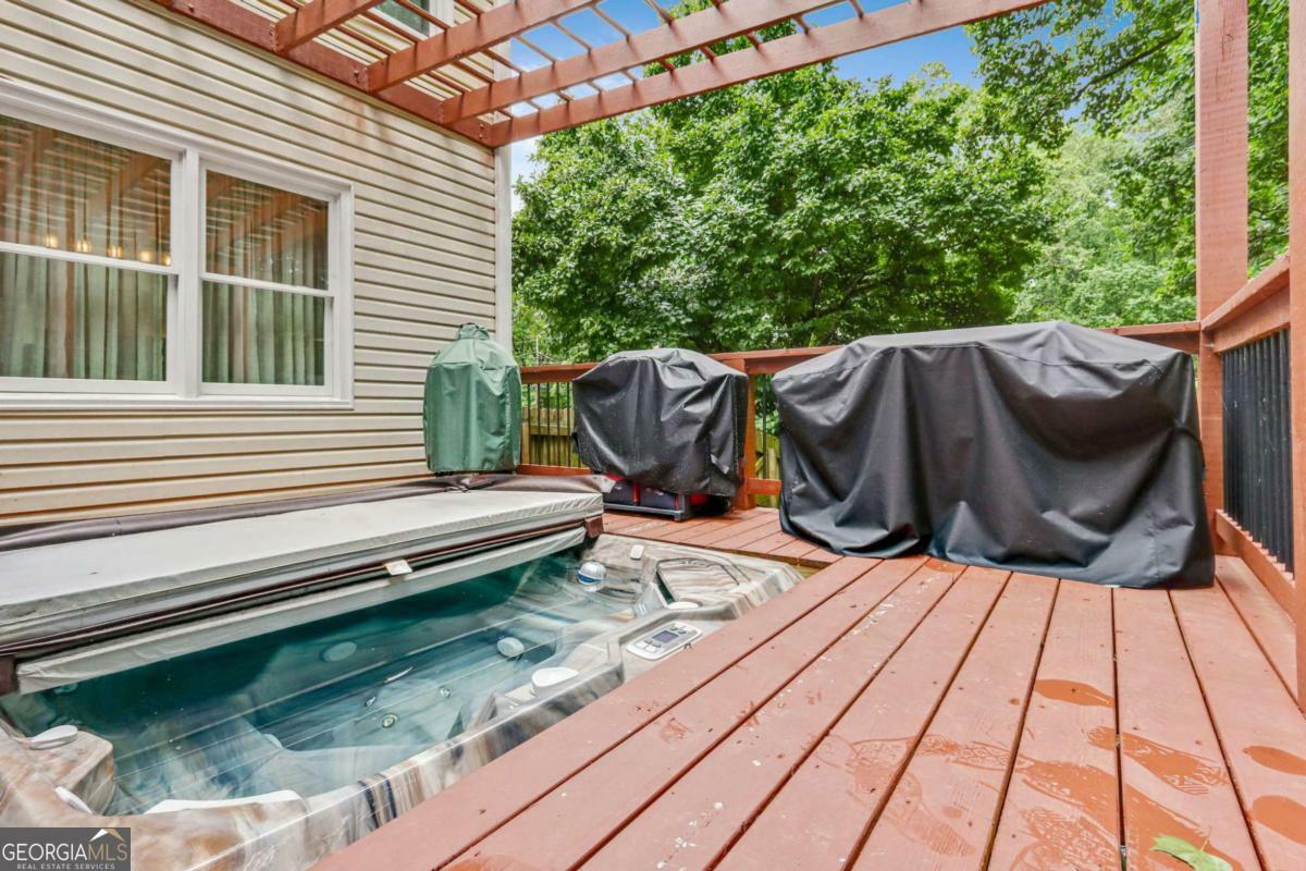 Property Photo:  3605 Hickory Circle SE  GA 30080 