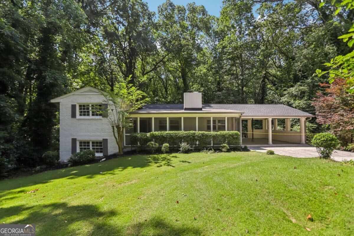 Property Photo:  2436 Ovidia Circle SW  GA 30311 