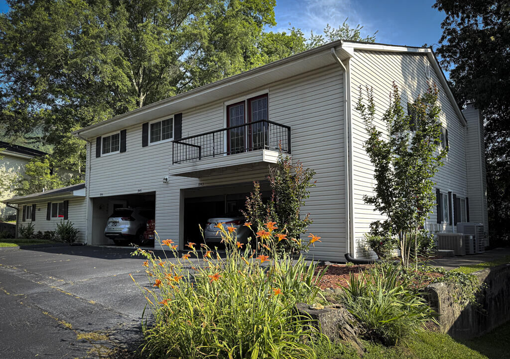 Property Photo: 3947 N Quail Lane TN 37415