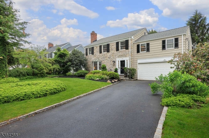 Property Photo: 214 Wells St NJ 07090