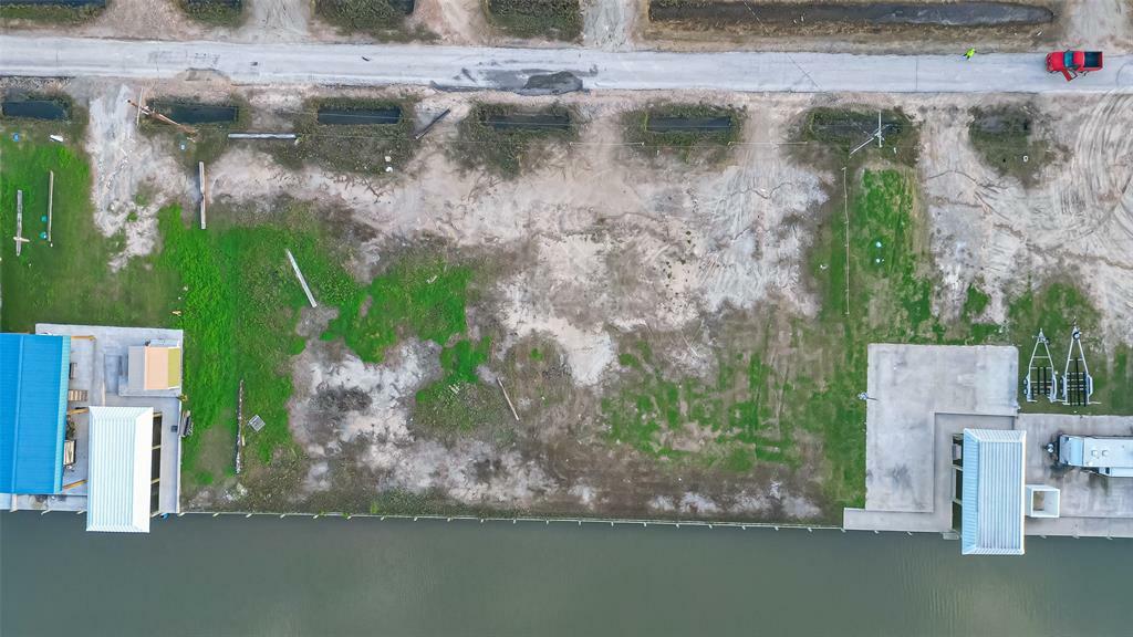 Property Photo: 1109 Gator Point TX 77650