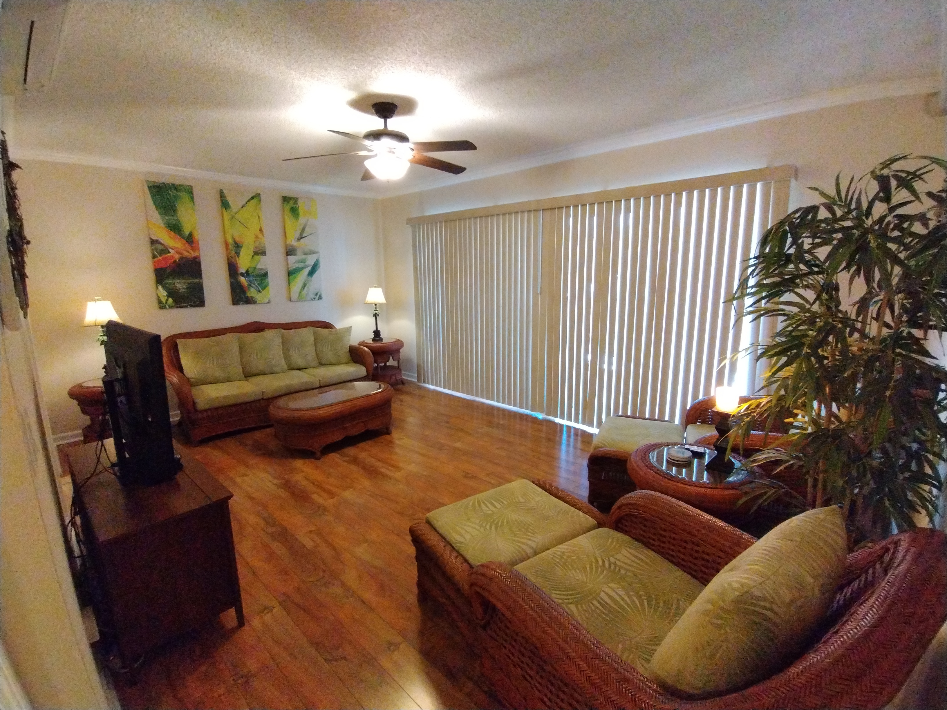 Property Photo: 75-5719 Alii Dr 211 HI 96740