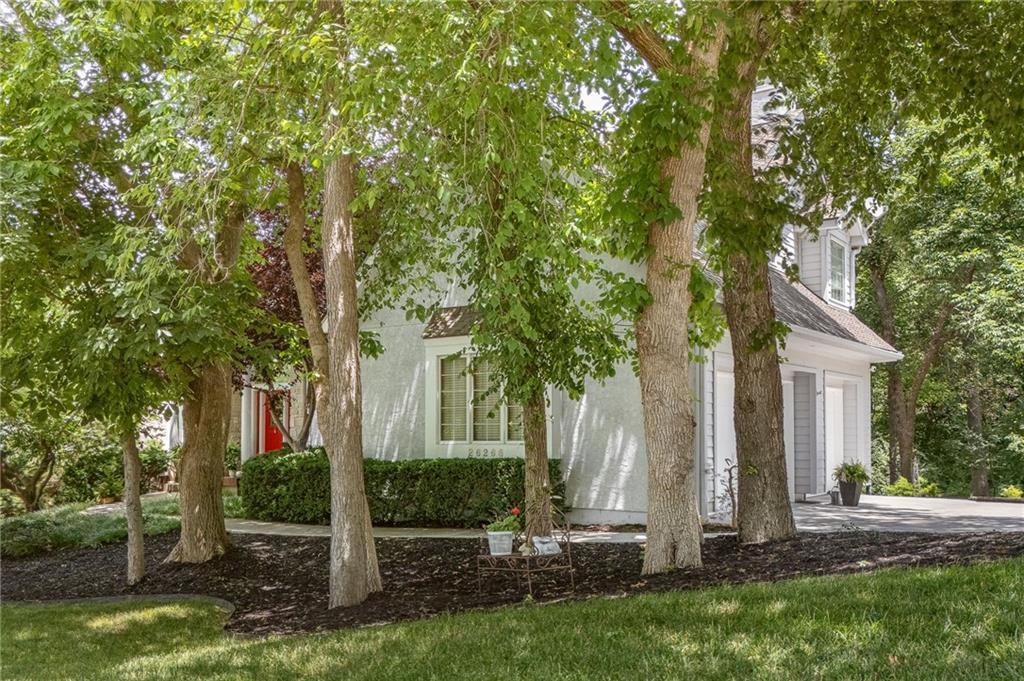 Property Photo:  26266 W 110th Terrace  KS 66061 