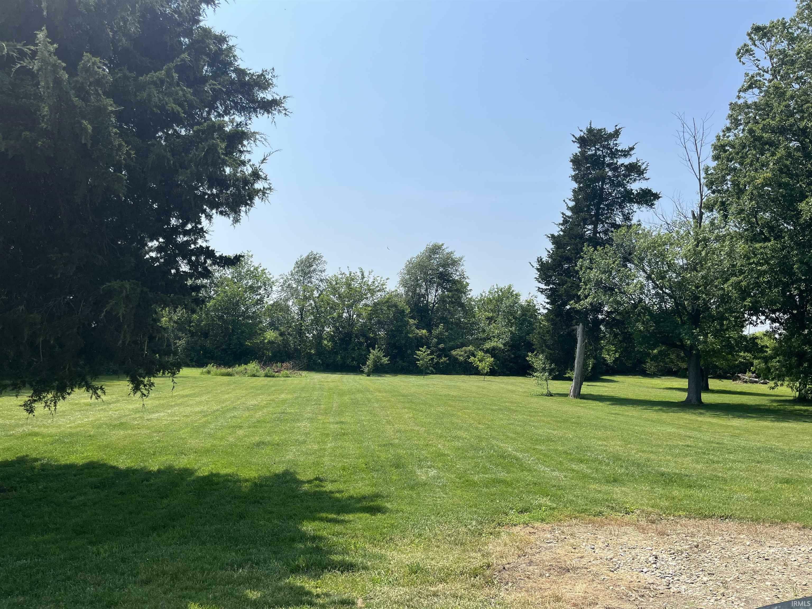 Property Photo: 7836 S 350 W IN 46787