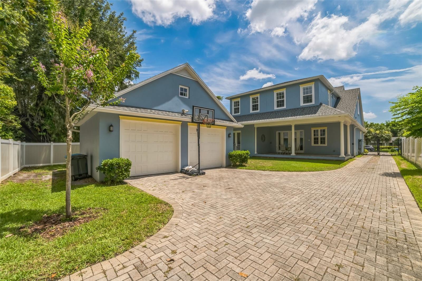 Property Photo:  2401 Lafayette Avenue  FL 32789 