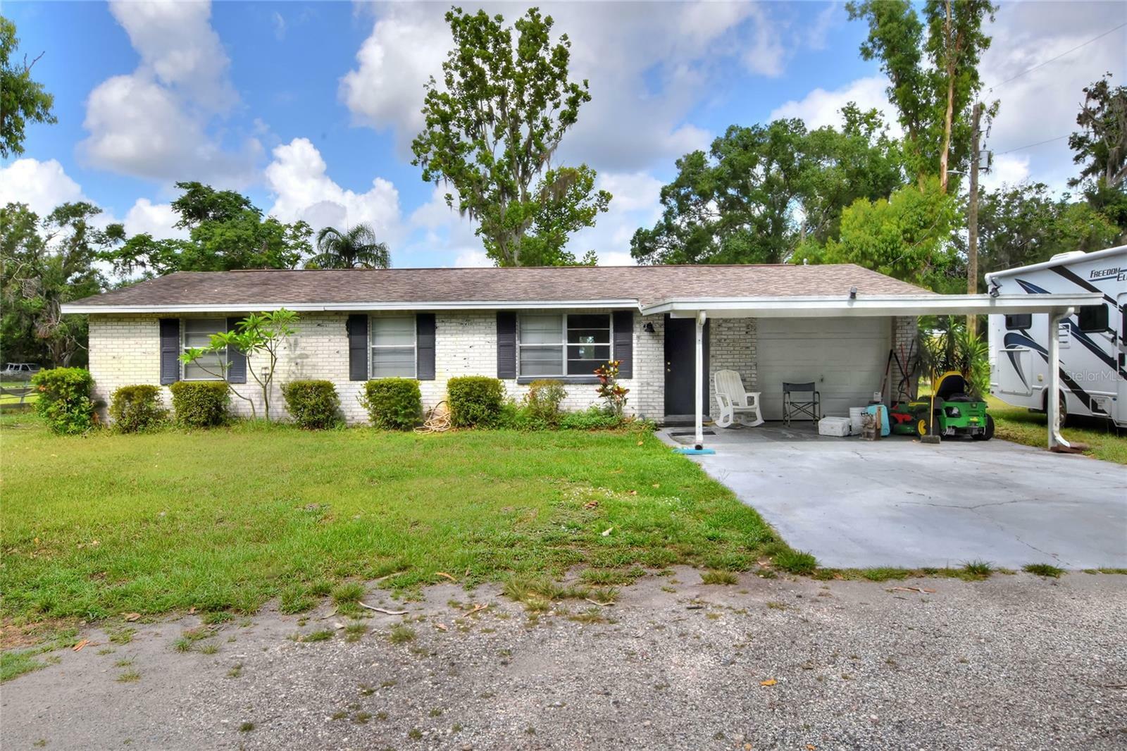 Property Photo: 12631 Hobson Simmons Road FL 33547
