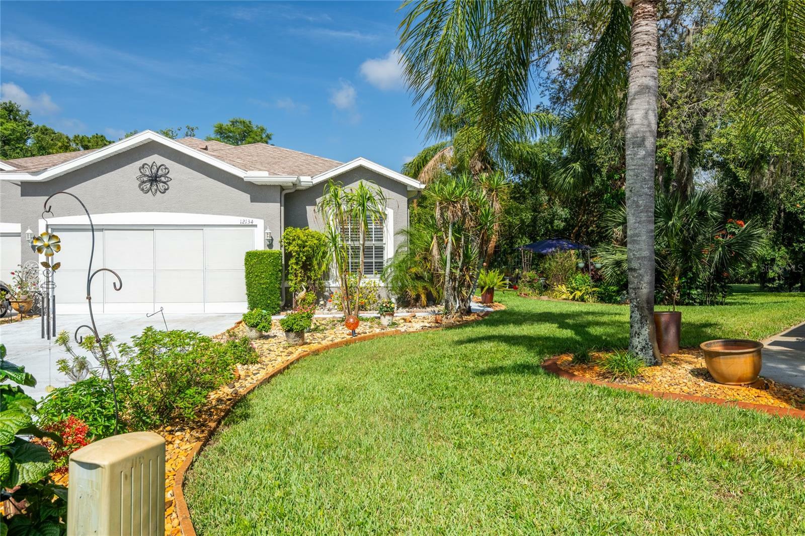 Property Photo: 12134 Tournament View Avenue FL 34654