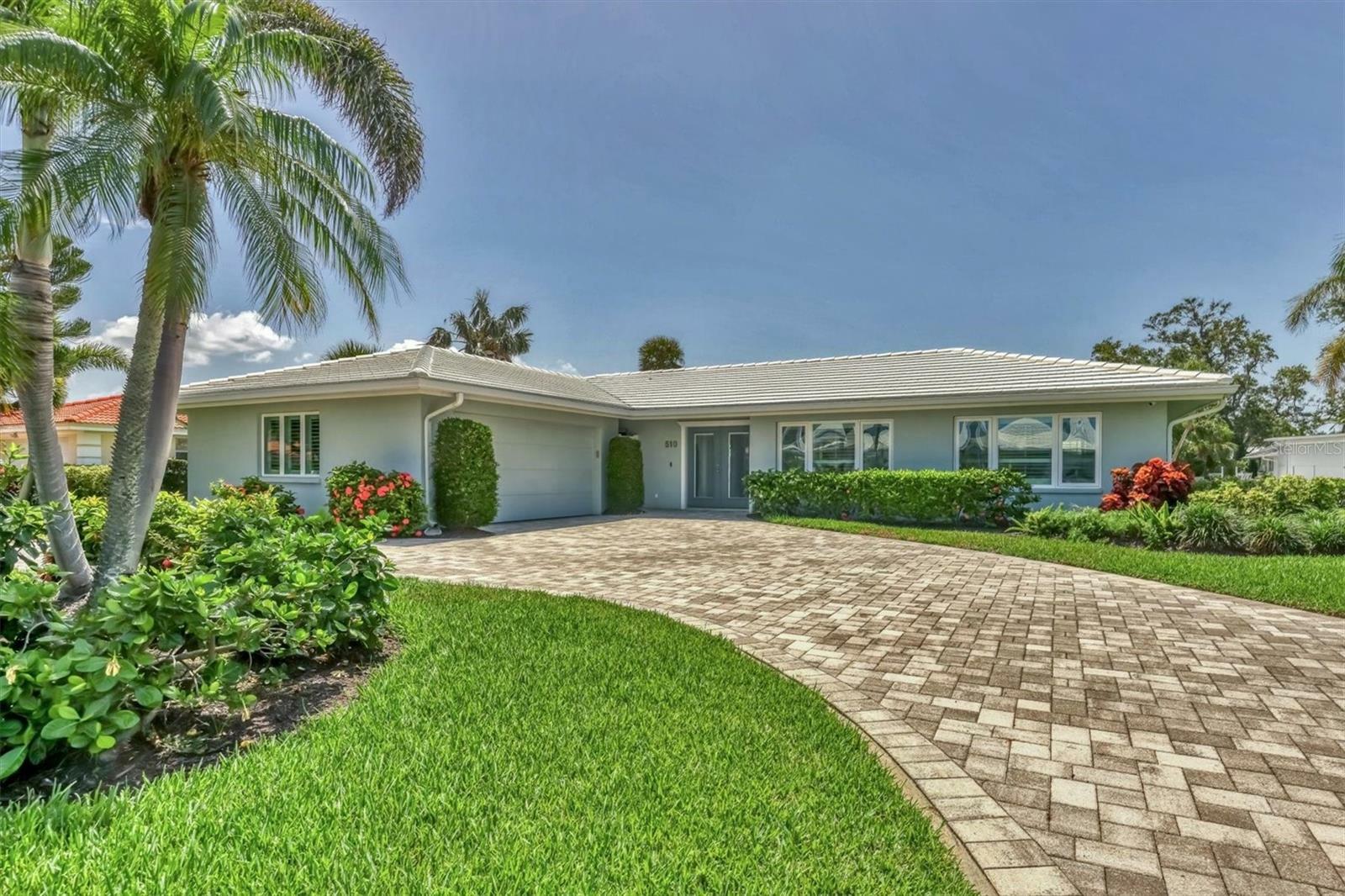 Property Photo: 510 Wedge Lane FL 34228