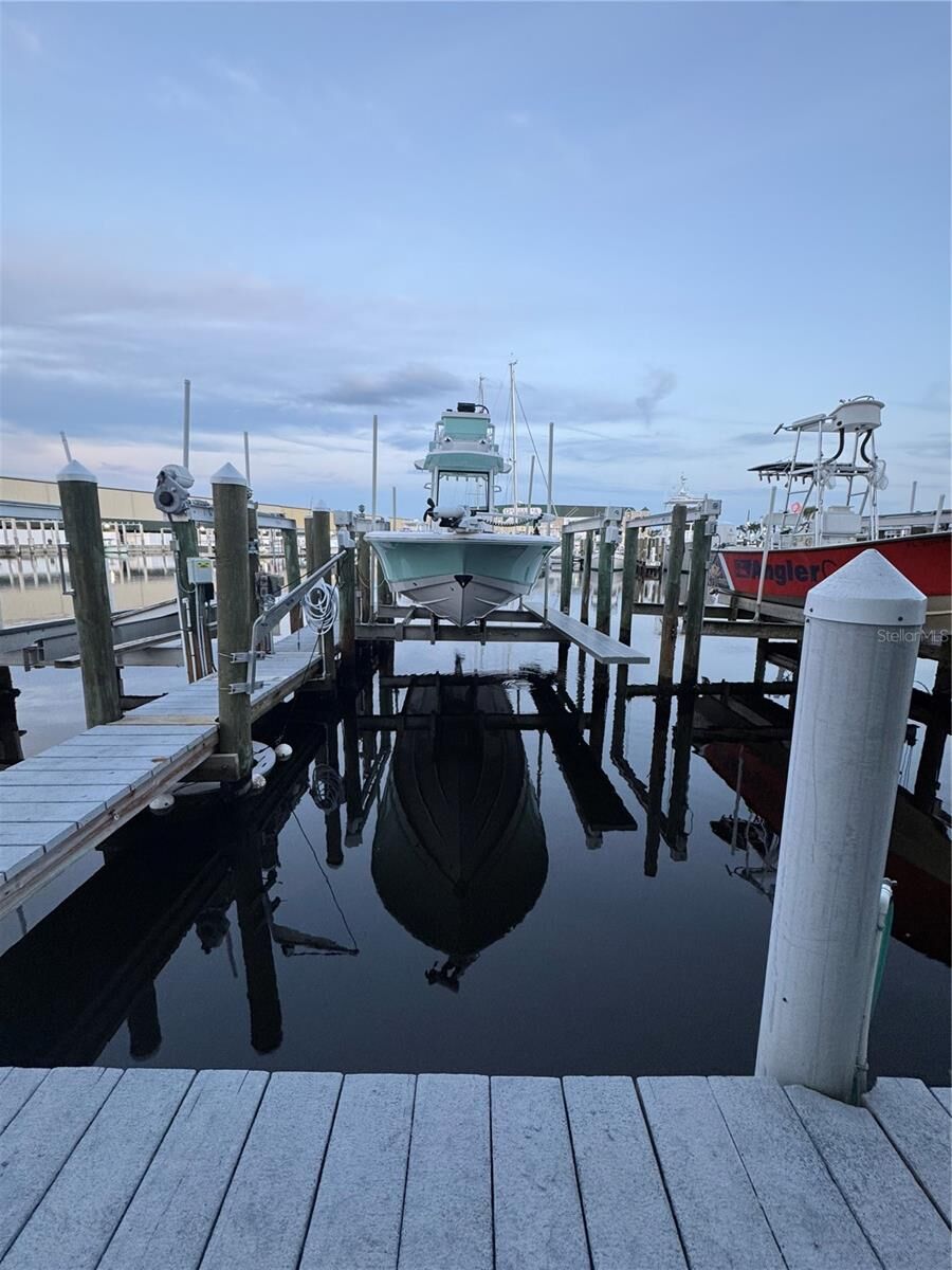 Property Photo:  13513 Gasparilla Road E602  FL 33946 