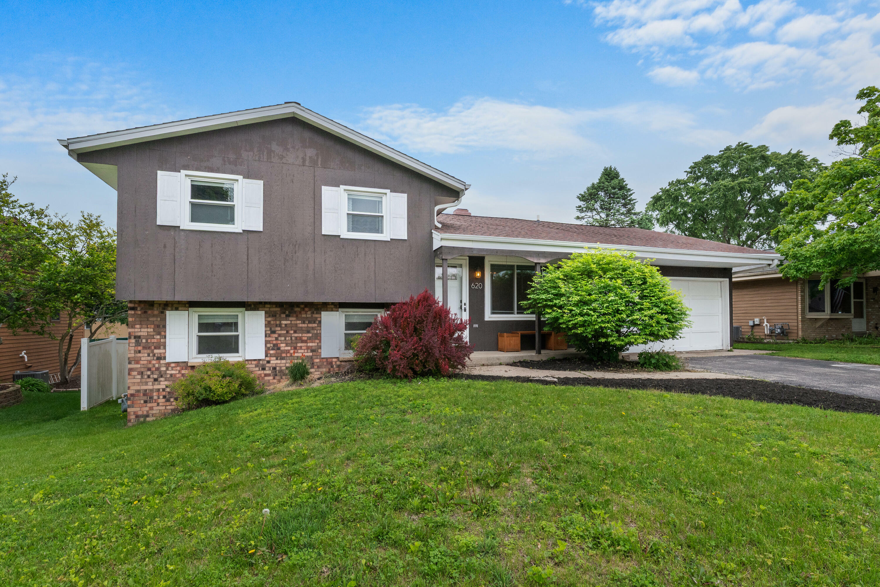 Property Photo: 620 E Decorah Rd WI 53095