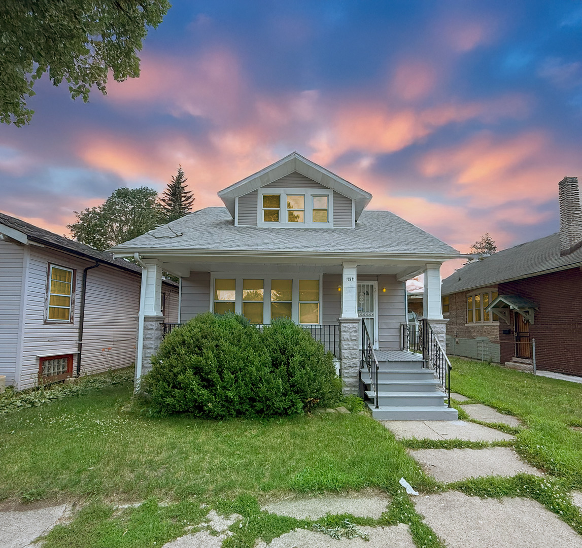 Property Photo:  11311 S Wallace Street  IL 60628 