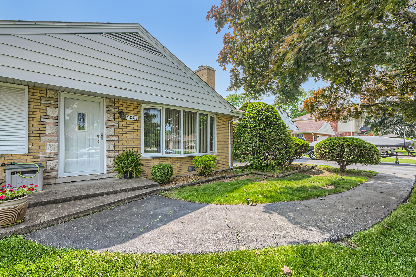 Property Photo: 9001 Mobile Avenue IL 60453